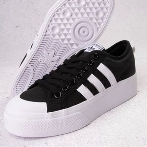 Adidas nizza size 6